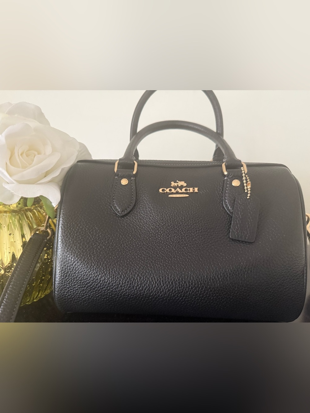 Beautiful COACH ROWAN - Classic black pebbled leather! Flawless! 2 Straps!
